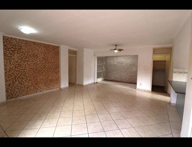 3 BEDROOM TOWNHOUSE FOR SALE IN RANDPARK RIDGE